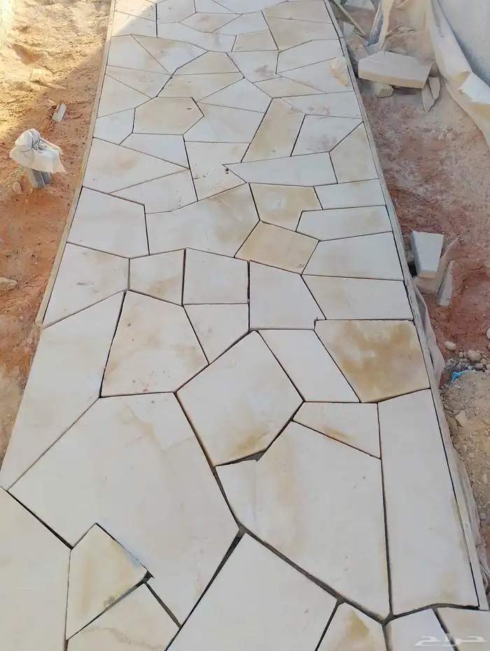 Natural stone contractor with high experience and guaranteed 4