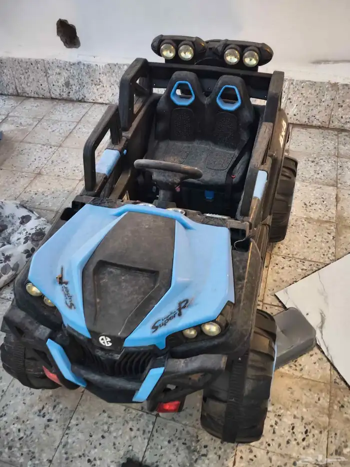 اللعاب وخردوات للبيع 9