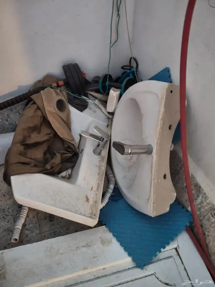 اللعاب وخردوات للبيع 14