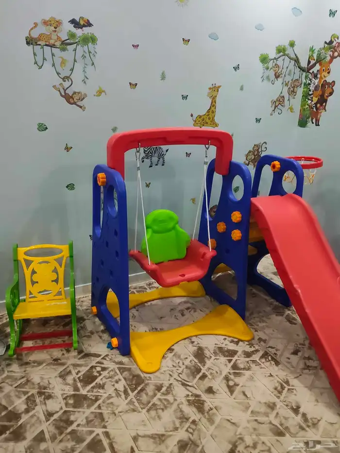 اللعاب وخردوات للبيع 6