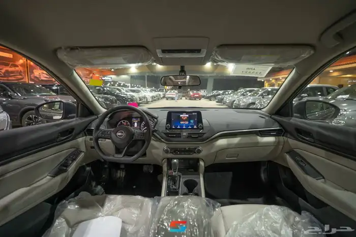 نيسان ألتيما ستاندر 5