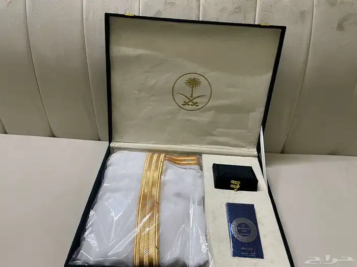 بكج رجالي بشت بخور العود  عطر  جديد 4