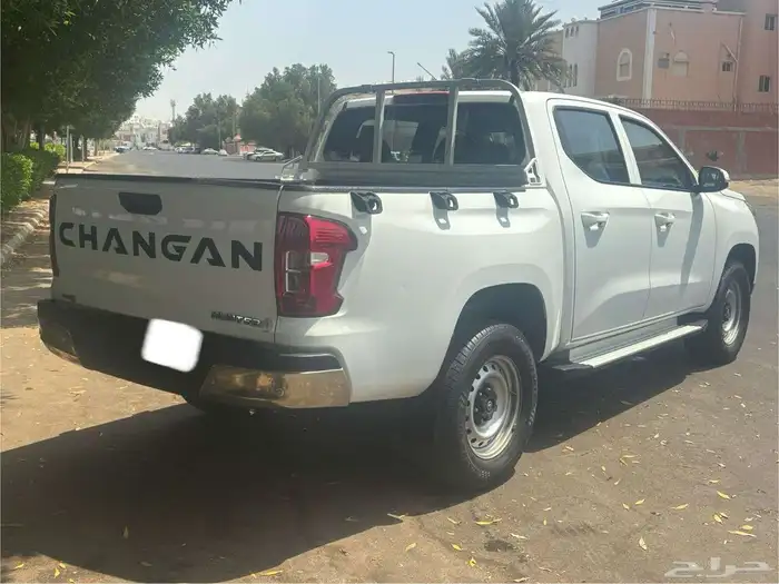 شانجان هنتر 2023 قير عادي ديزل الممشى  119 ألف كيلو   ماركة 5