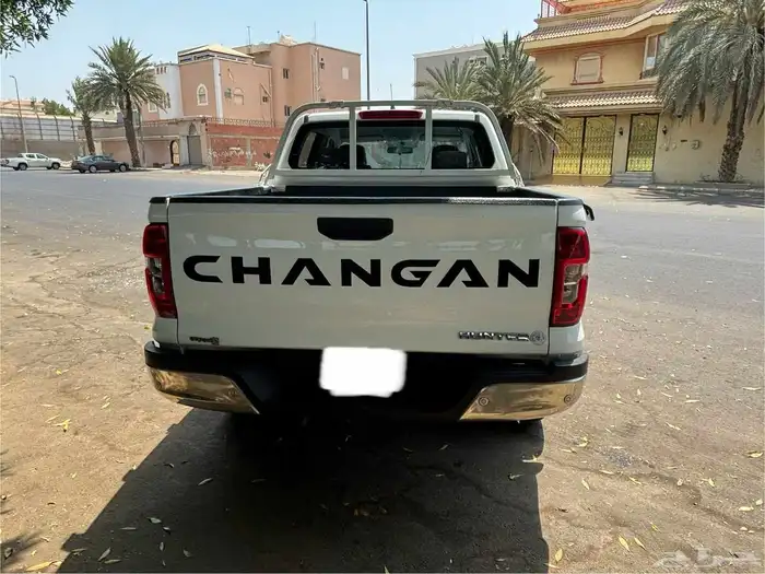 شانجان هنتر 2023 قير عادي ديزل الممشى  119 ألف كيلو   ماركة 6