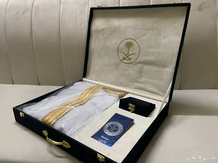 بكج رجالي بشت بخور العود  عطر  جديد 3