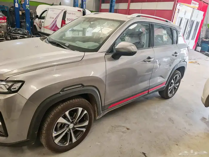 السلام عليكم يوجد لدينا جنوط شان جان مقاس 16 اصلي مديل 26 0