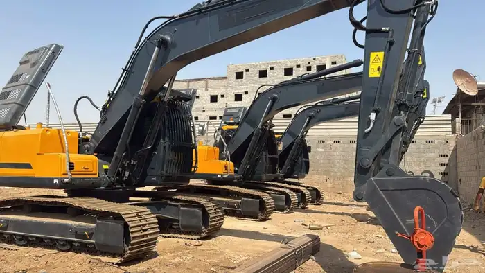 للايجار بوكلينات شهري يومي قطاع 0