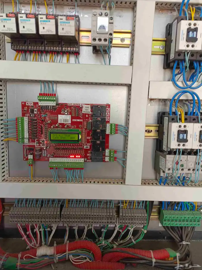 فني مصاعد -صيانة واعطال _ تركيب -تحديث _تجديد واحلال 14