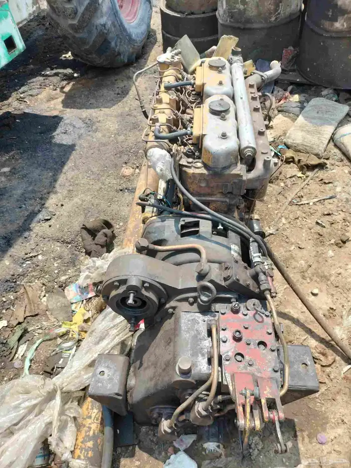 مكينه ميتسوبيشي 6سلندر ديزل للبيع 3