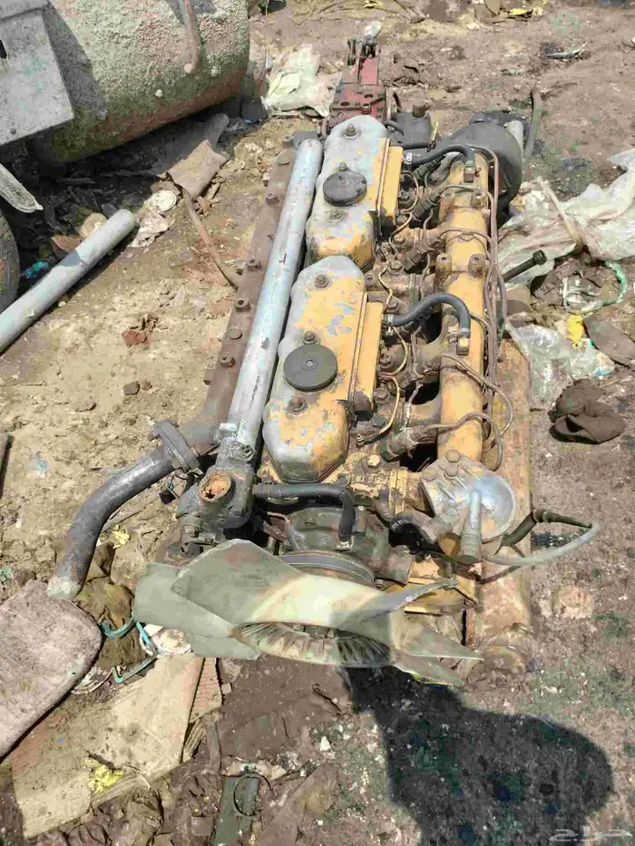 مكينه ميتسوبيشي 6سلندر ديزل للبيع 1