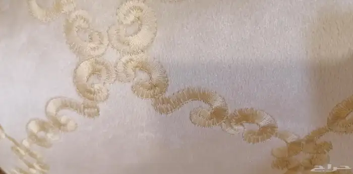 للبيع كنب خشب ملكي 5