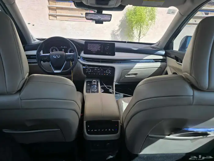 انفينتي QX60 3