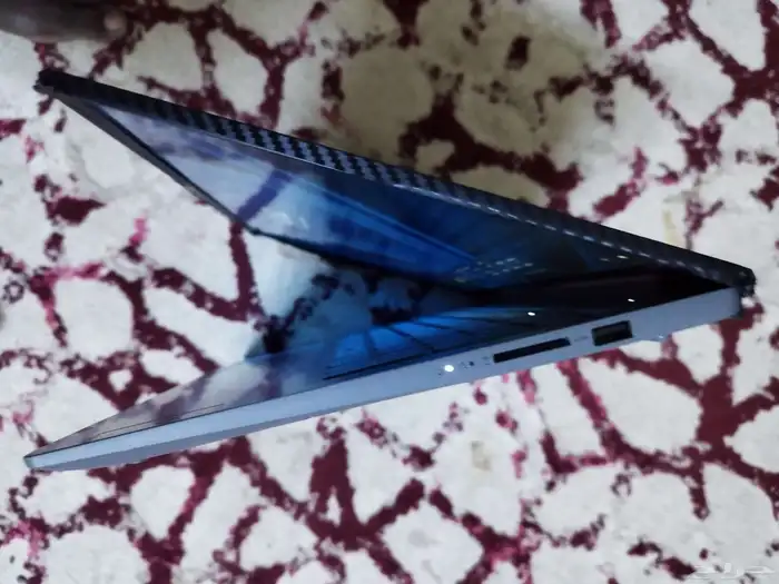 لابتوب لينوفو بحاله ممتازه سارى الضمان بالفاتوره والملحقات 3