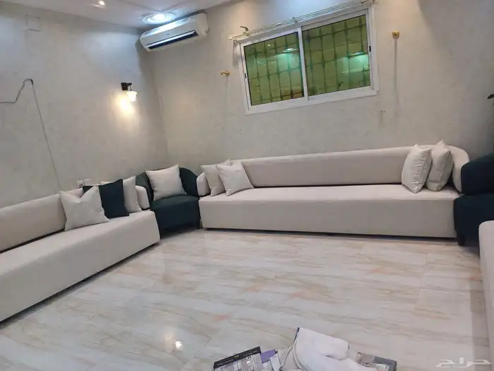 مفروشات الرياض  تفصيل جميع انواع الكنب والجلسات الارضي والس 4