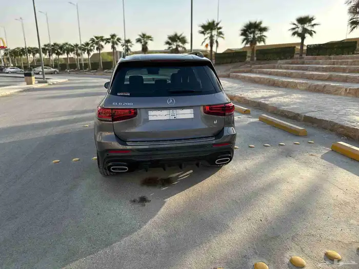 مرسيدس GLB200 2021 4
