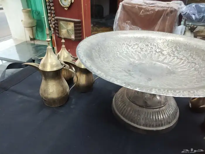 صينية مزخرفة ومنقوشه ودلال 3