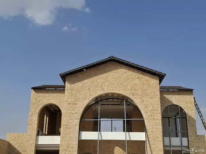 قرميد وحجر 1