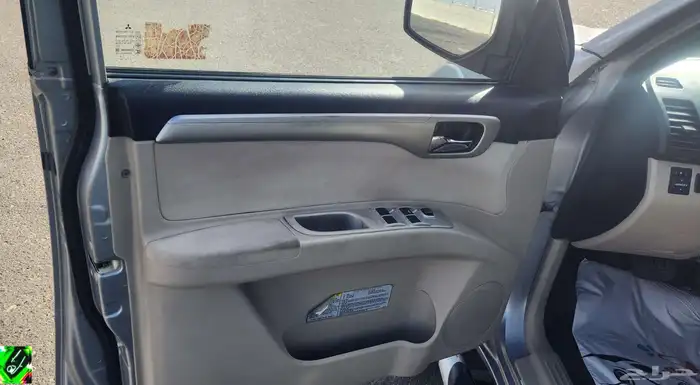 مونتيرو سبورت وأيضا تسمى باجيرو سبورت 2014 دبل PAJERO SPORT 28