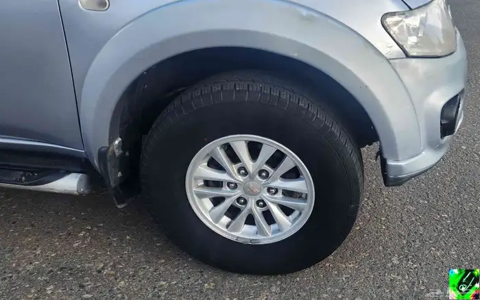 مونتيرو سبورت وأيضا تسمى باجيرو سبورت 2014 دبل PAJERO SPORT 30