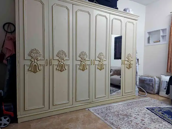 دولاب خشب مصري مع بوتوغاز سطحي 1