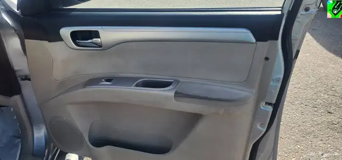 مونتيرو سبورت وأيضا تسمى باجيرو سبورت 2014 دبل PAJERO SPORT 16