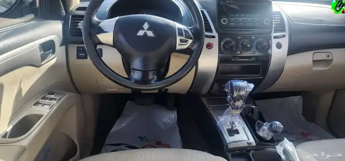 مونتيرو سبورت وأيضا تسمى باجيرو سبورت 2014 دبل PAJERO SPORT 46