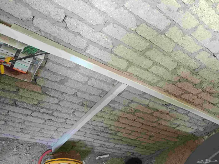 فني مصاعد -صيانة واعطال _ تركيب -تحديث _تجديد واحلال 16