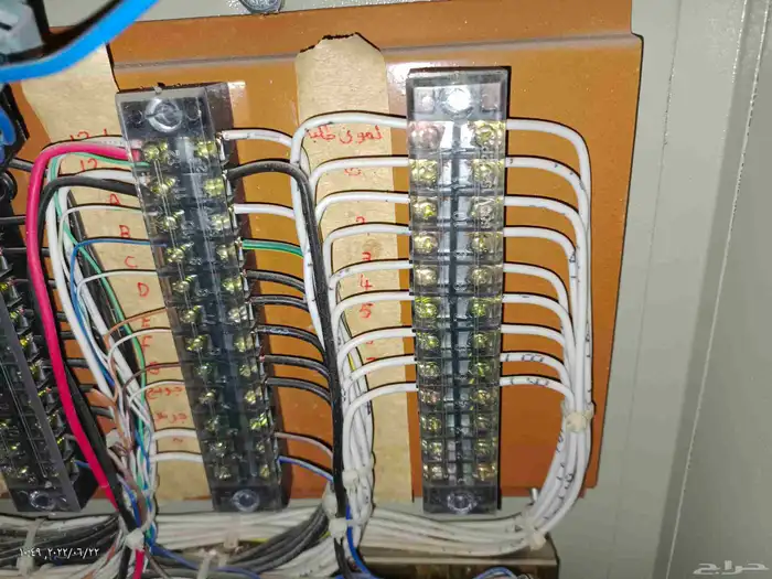 فني مصاعد -صيانة واعطال _ تركيب -تحديث _تجديد واحلال 17