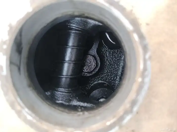 مكينه ميتسوبيشي 6سلندر ديزل للبيع 6