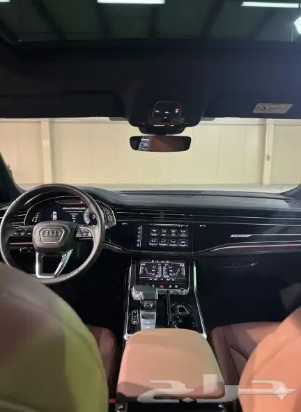 اودي كيو 8 2023 سته سلندر على الضمان 0