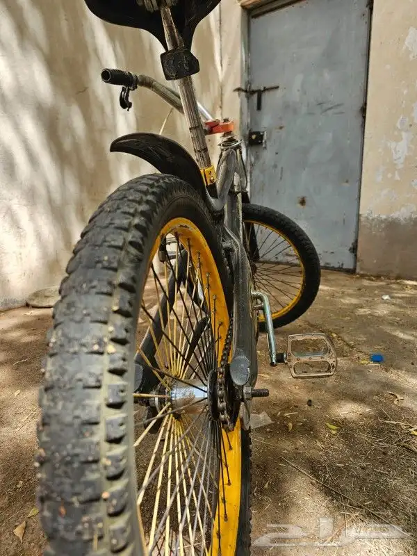 بسكليت كوبرا مقاس 20 4