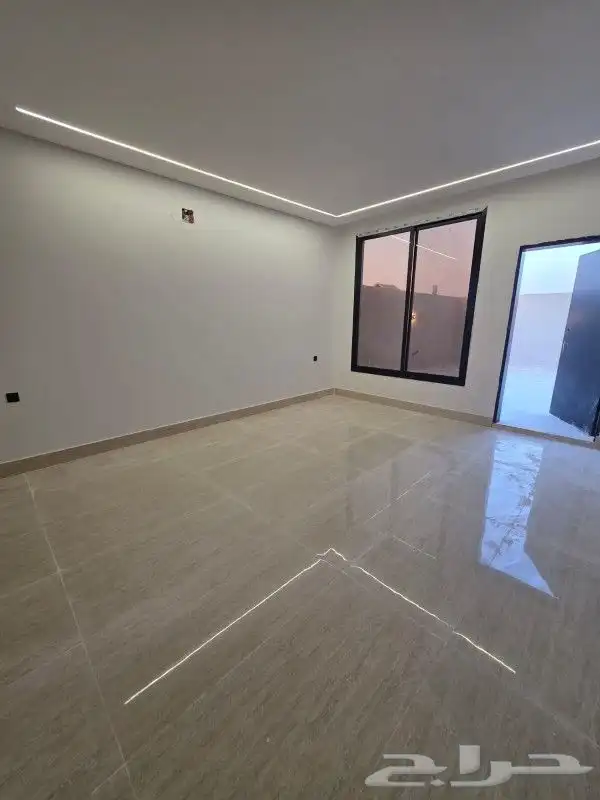 فله دبلكس في حي طويق المساحه 319 6