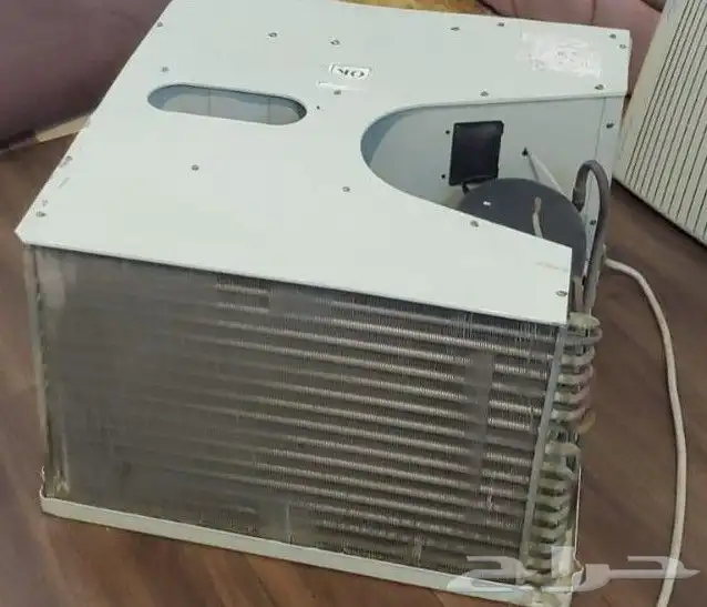 مكيف... نظيف. فاخر... علي الشرط. ((والضمان)) 1