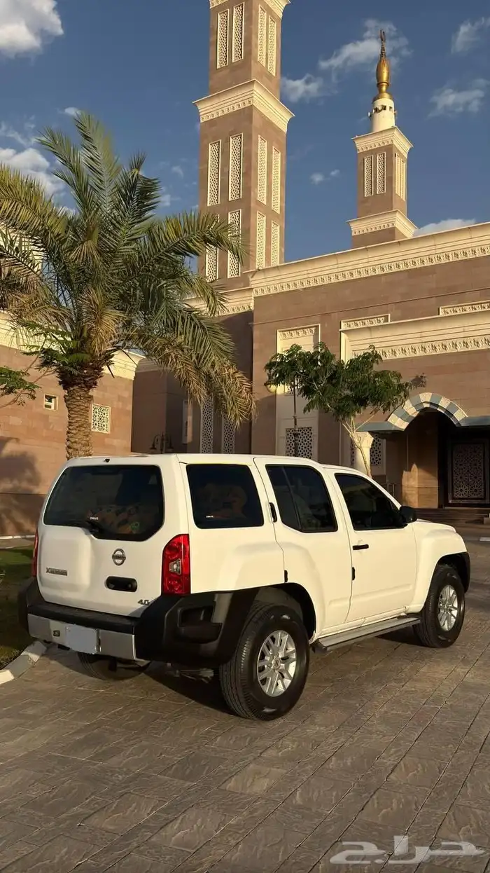 نيسان كستيرا 2012 6