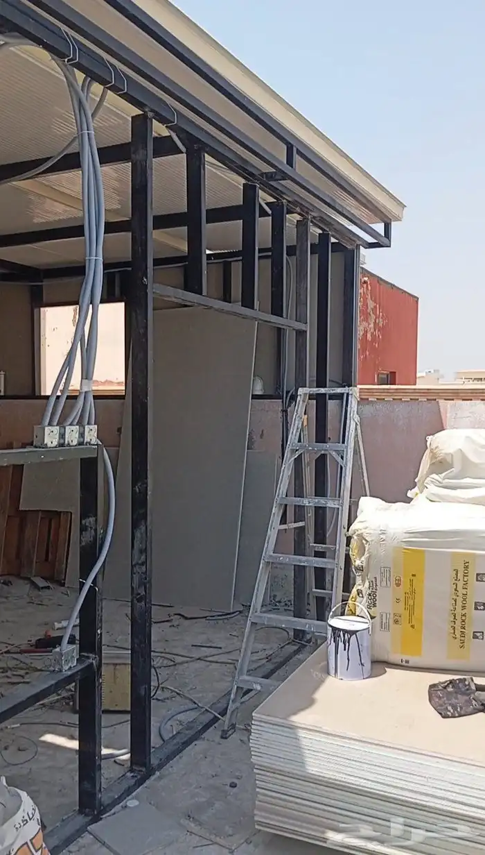 ملاحق ساندوتش بنل جده 5