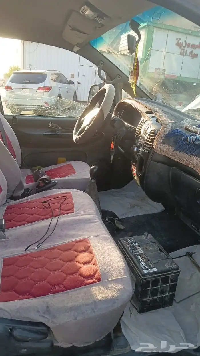 سياره فان h1 للبيع حي طويق 2