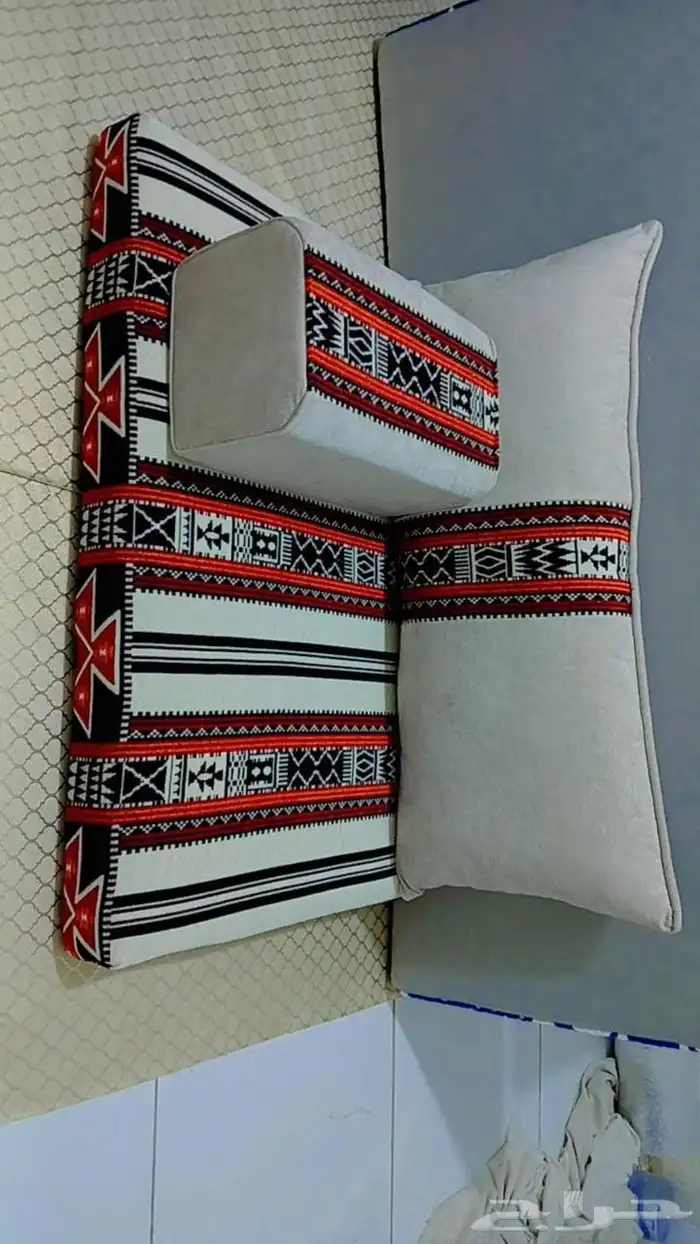 مجالس العربي وخارجي 8