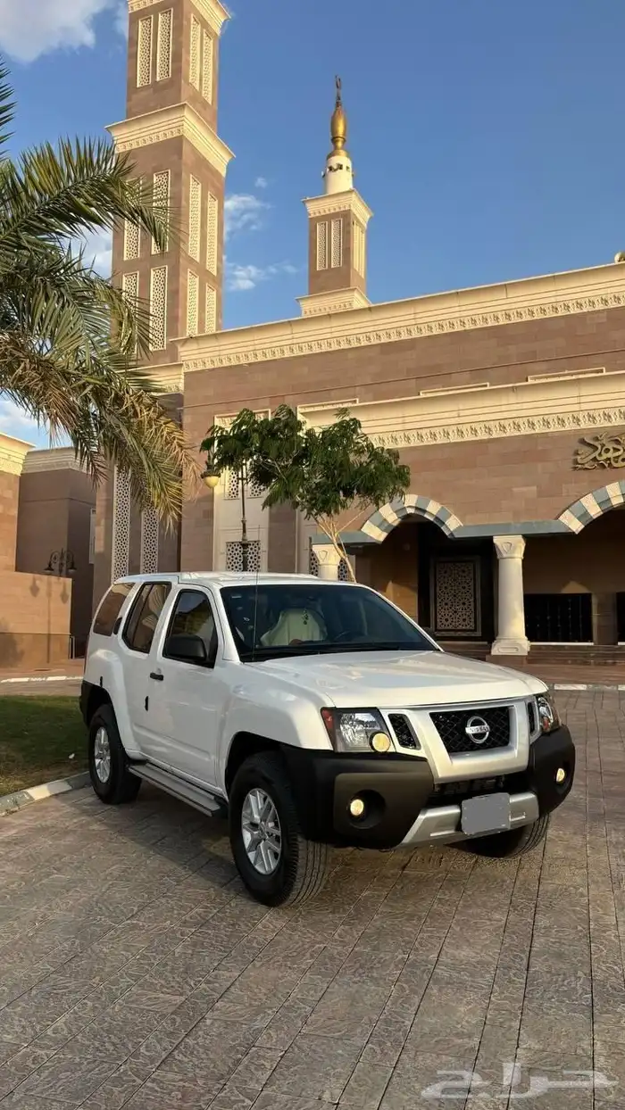 نيسان كستيرا 2012 4