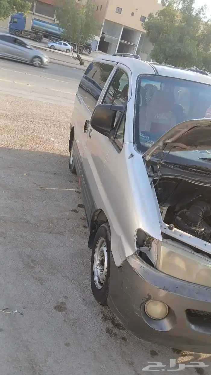 سياره فان h1 للبيع حي طويق 5