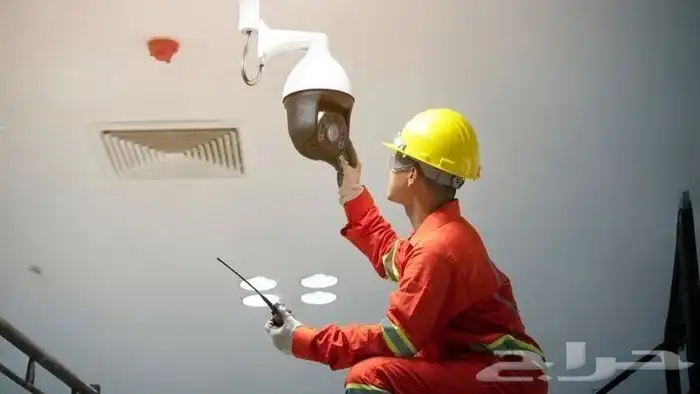 فني كاميرات مراقبه محترف مع خبره واسعه في تركيب وصيانه ا 0