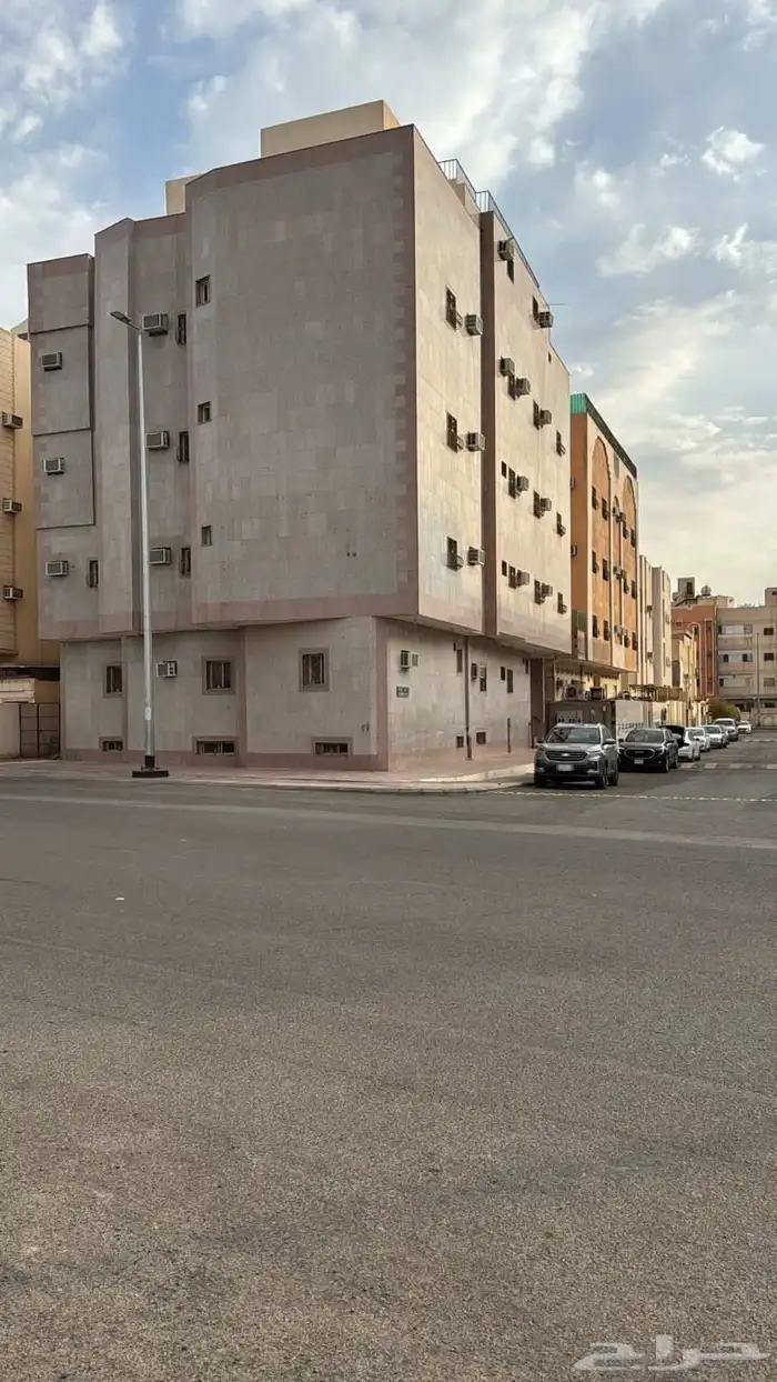 عمارة للاستثمار او للشركات في حي العوالي 0