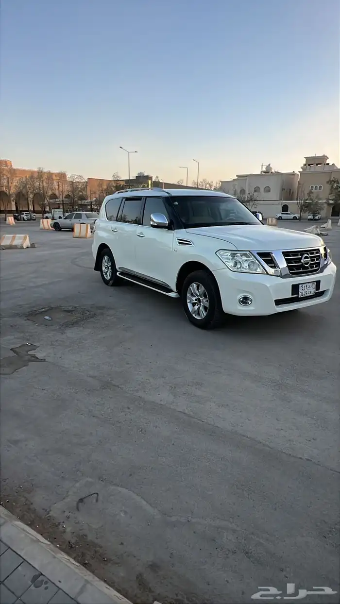 نيسان باترول 2012 2