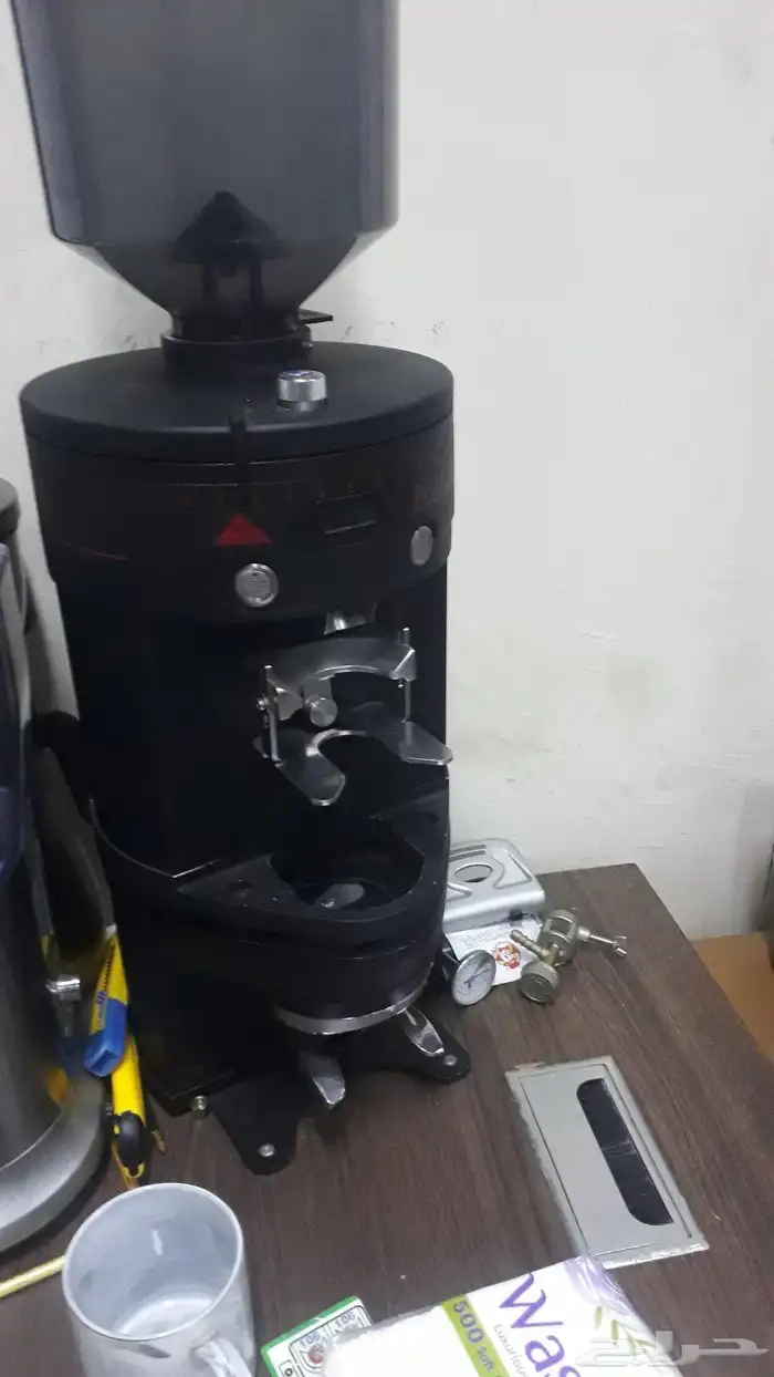 معدات مطاعم مخابز كافيهات حلويات شوكولا ايسكريم 3