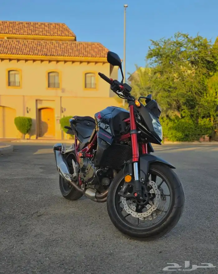 للبيع دباب هوندا CBR 750 2024 مخزن ممشى قليل 1