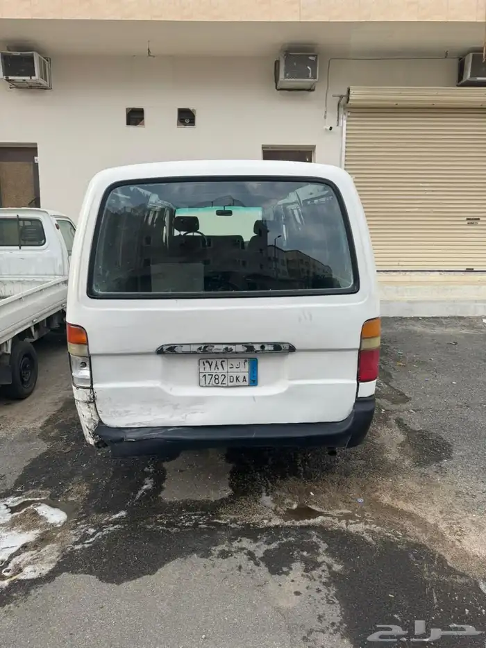 Toyota hiace 1999 model 3