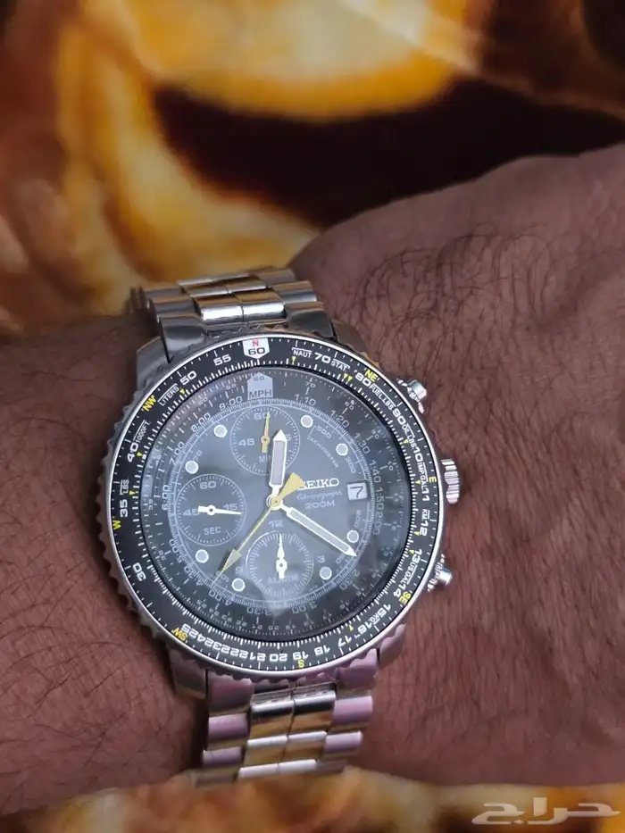 ساعه Seikoإنذار SNA411 موديل Chronograph 9