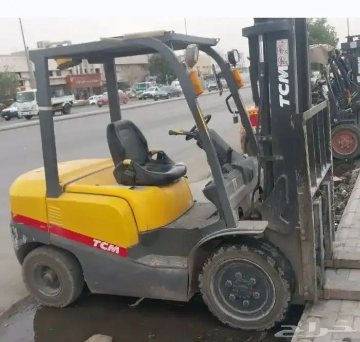 رافعه شوكيه فوركلفت للأيجار 0