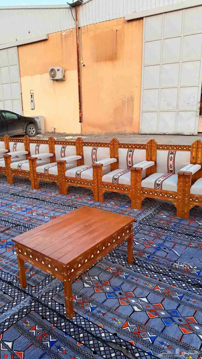 جلسات الخارجية تقسم ملكي و اسلامي مع طاولة 8