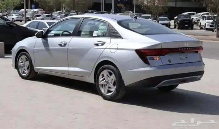 ايجار منتهي بالتمليك فقط سيارة اكسنت 2025 5