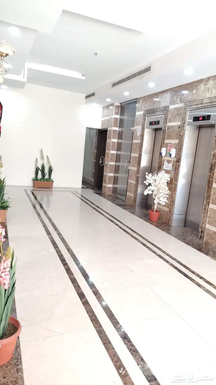 شقق واجنحة فندقية نظيفه اجار شهري ((عوائل)) 2